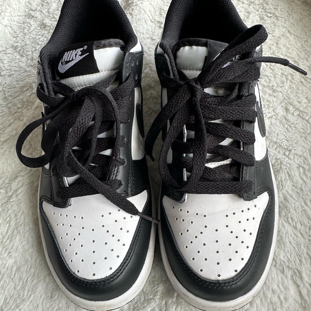 Nike Panda Dunks - Youth 5.5